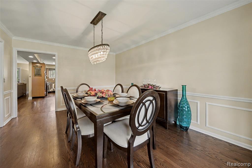 6940 Wing Lake Road Bloomfield Hills, MI 48301 - Photo 8 of 36 Gallery Image 8