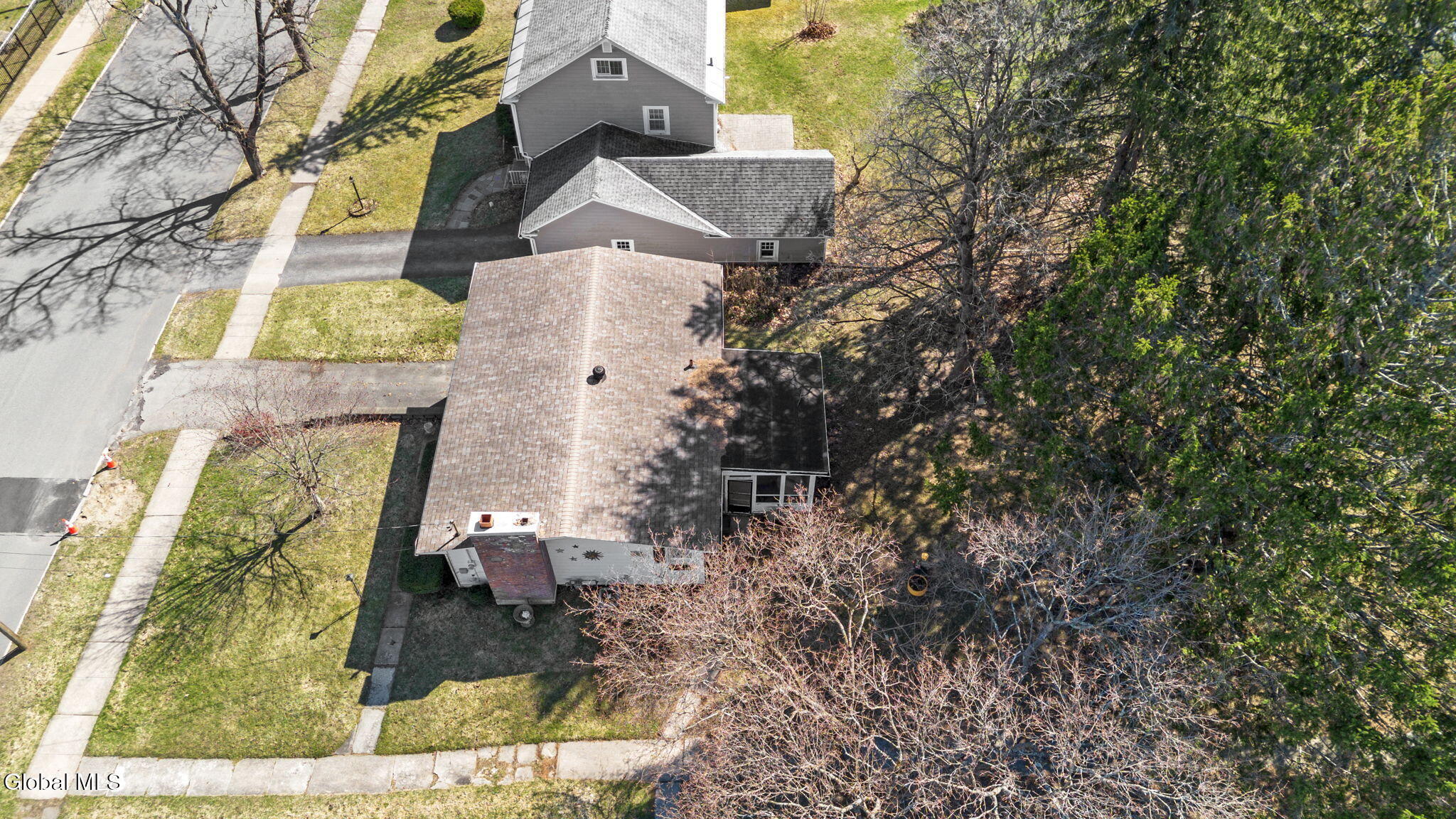 601 South Perry Street Johnstown, NY 12095 - Photo 26 of 33 26-web-or-mls-601-s-perry-st