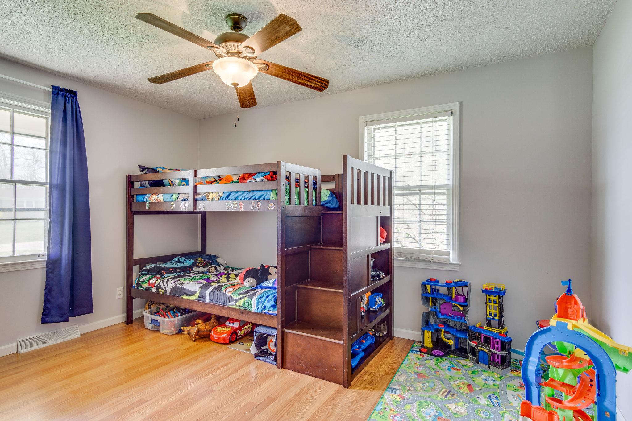 204 Stonewall Road Columbia, TN 38401 - Photo 23 of 29 Bedroom 2