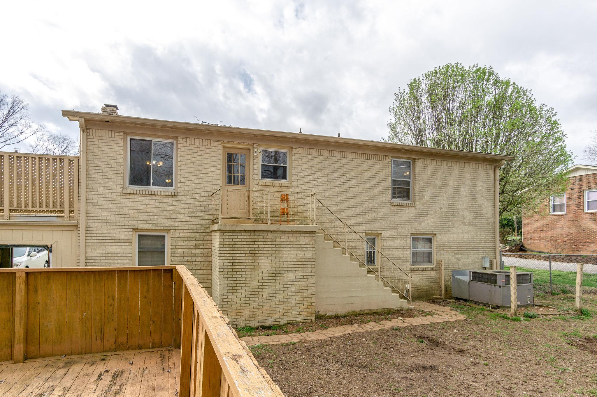 204 Stonewall Road Columbia, TN 38401 - Photo 25 of 29 Fenced back yard to protect kids and pets