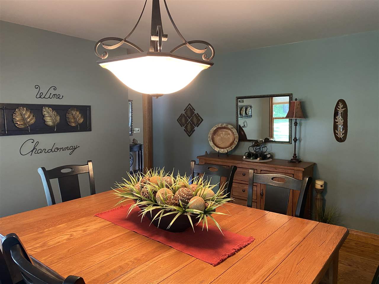 308 Valley Street Fenton, MI 48430 - Photo 8 of 31
