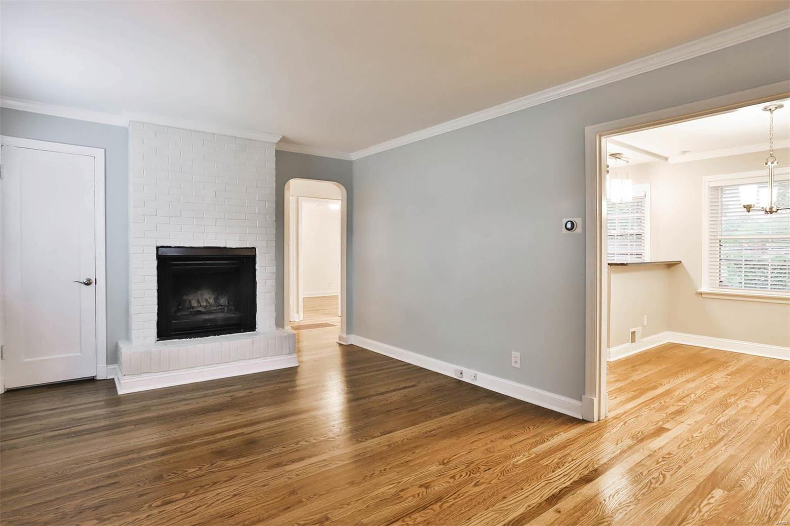 1129 North Geyer Road St. Louis, MO 63122 - Photo 10 of 36 Gallery Image 10