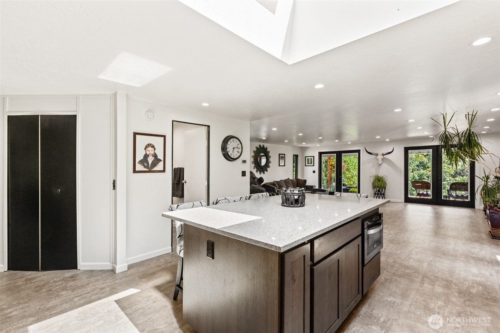 834 Durwachter Road Port Angeles, WA 98363 - Photo 11 of 40 Gallery Image 11