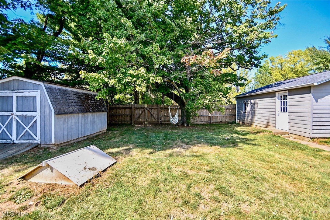 819 West Nimisila Road Akron, OH 44319 - Photo 6 of 31 Gallery Image 6