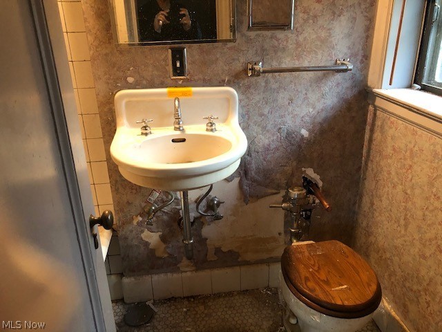 15625 Wyatt Road Cleveland, OH 44112 - Photo 7 of 14