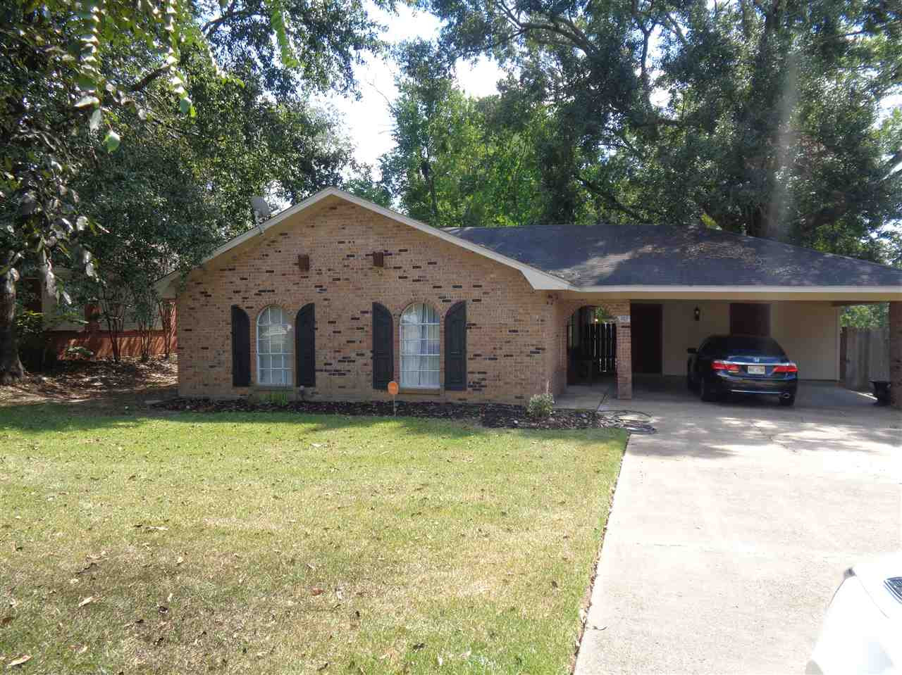 327 East School Street Ridgeland, MS 39157 - Photo 1 of 11 Photo 1