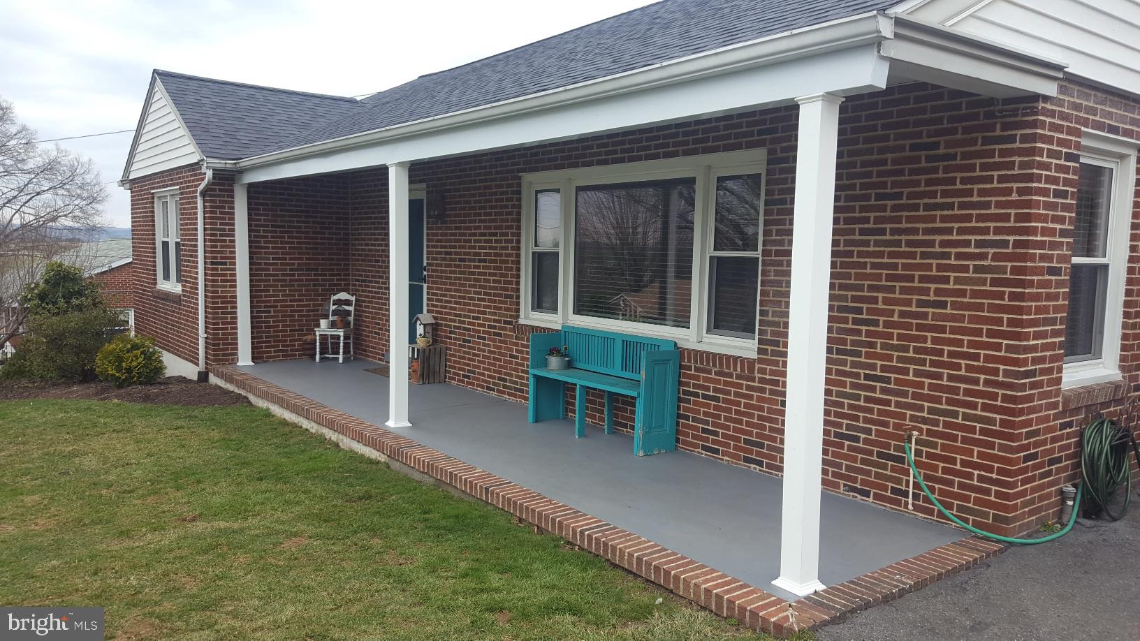 5424 Valley View Drive Gap, PA 17527 - Photo 4 of 37