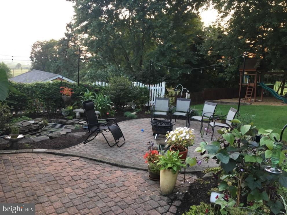 5424 Valley View Drive Gap, PA 17527 - Photo 32 of 37 SUMMER 2018 PHOTO