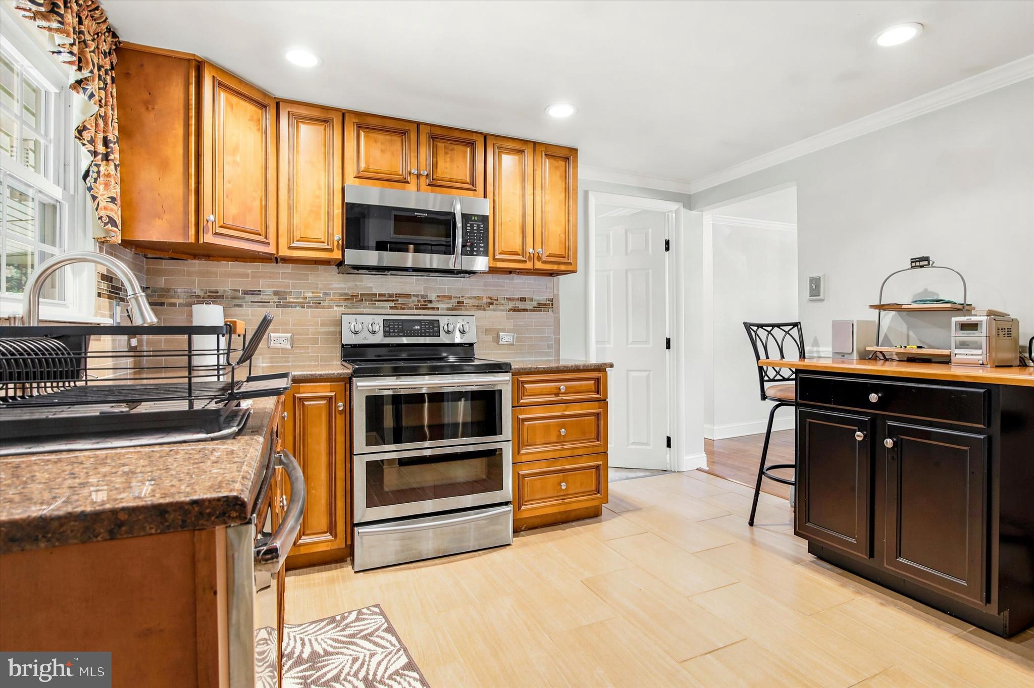 801 Valley Road Warminster, PA 18974 - Photo 8 of 24