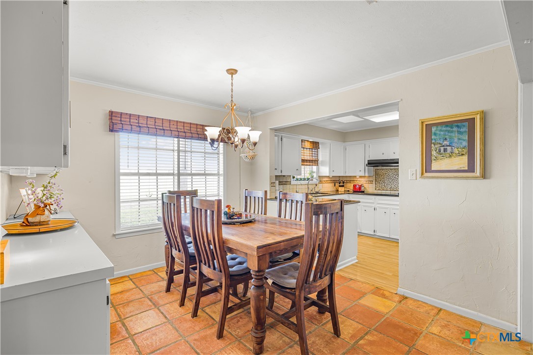 602 Bingham Road Victoria, TX 77904 - Photo 29 of 48