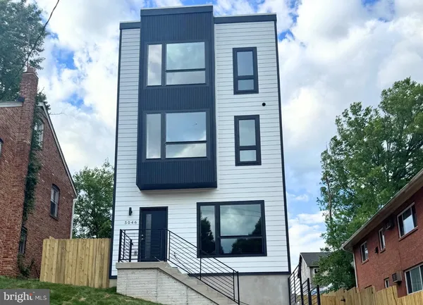 $6,600 | 5046 Astor Place Southeast, Washington, DC 20019