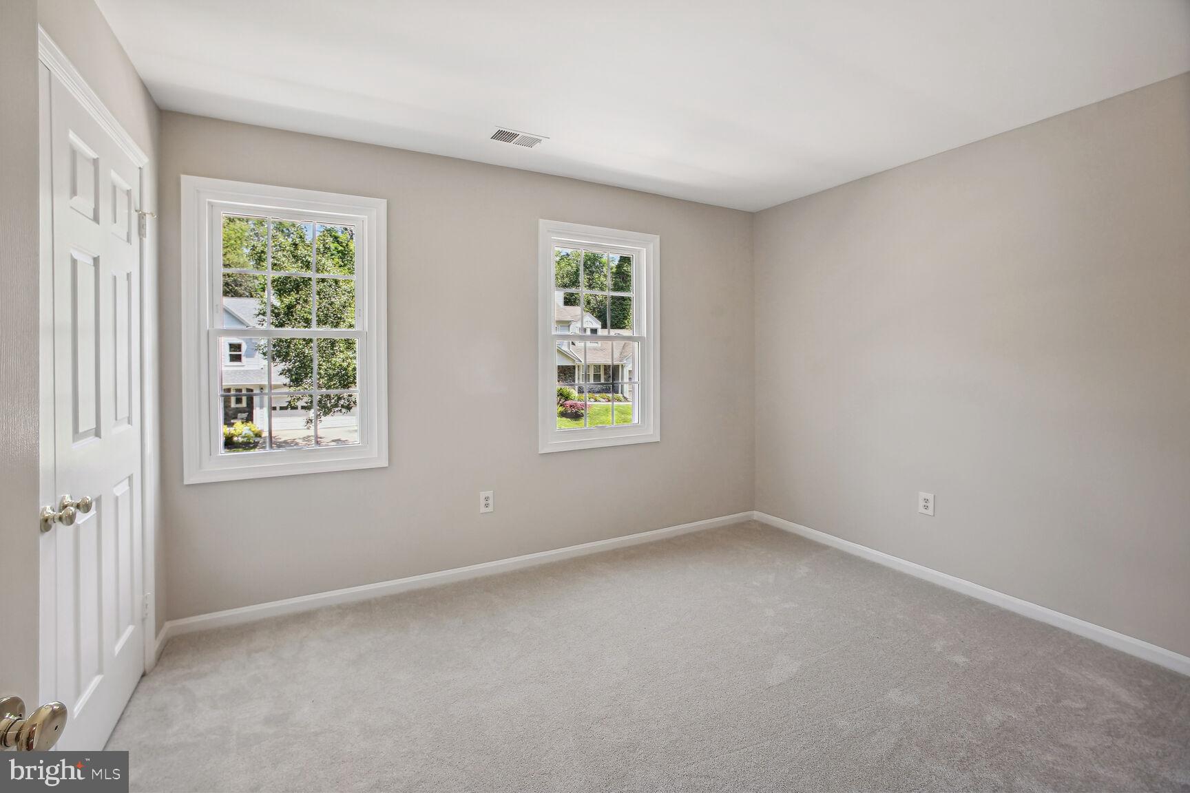725 Sonata Way Silver Spring, MD 20901 - Photo 18 of 30 Spacious bedrooms