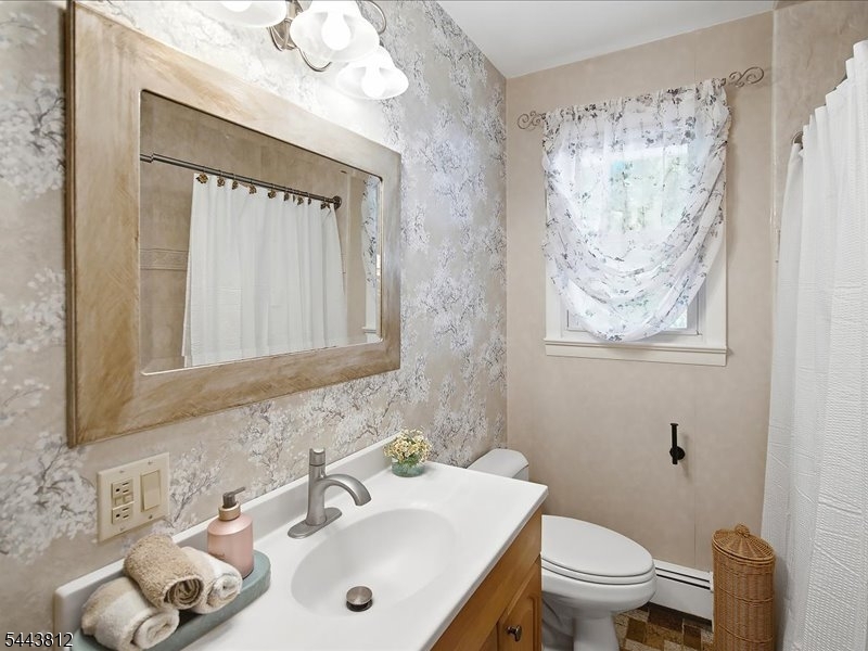 76 Long Hill Road Gillette, NJ 07933 - Photo 16 of 29