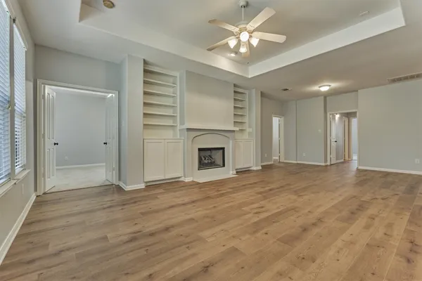 $479,000 | 78 Douvaine Court, The Woodlands, TX 77382