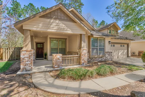 $479,000 | 78 Douvaine Court, The Woodlands, TX 77382