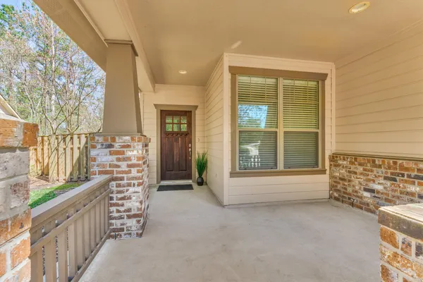 $479,000 | 78 Douvaine Court, The Woodlands, TX 77382