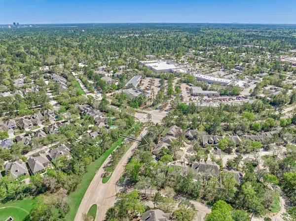 $479,000 | 78 Douvaine Court, The Woodlands, TX 77382