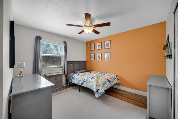 $369,900 | 4303 Kingsdale Drive, Valparaiso, IN 46383