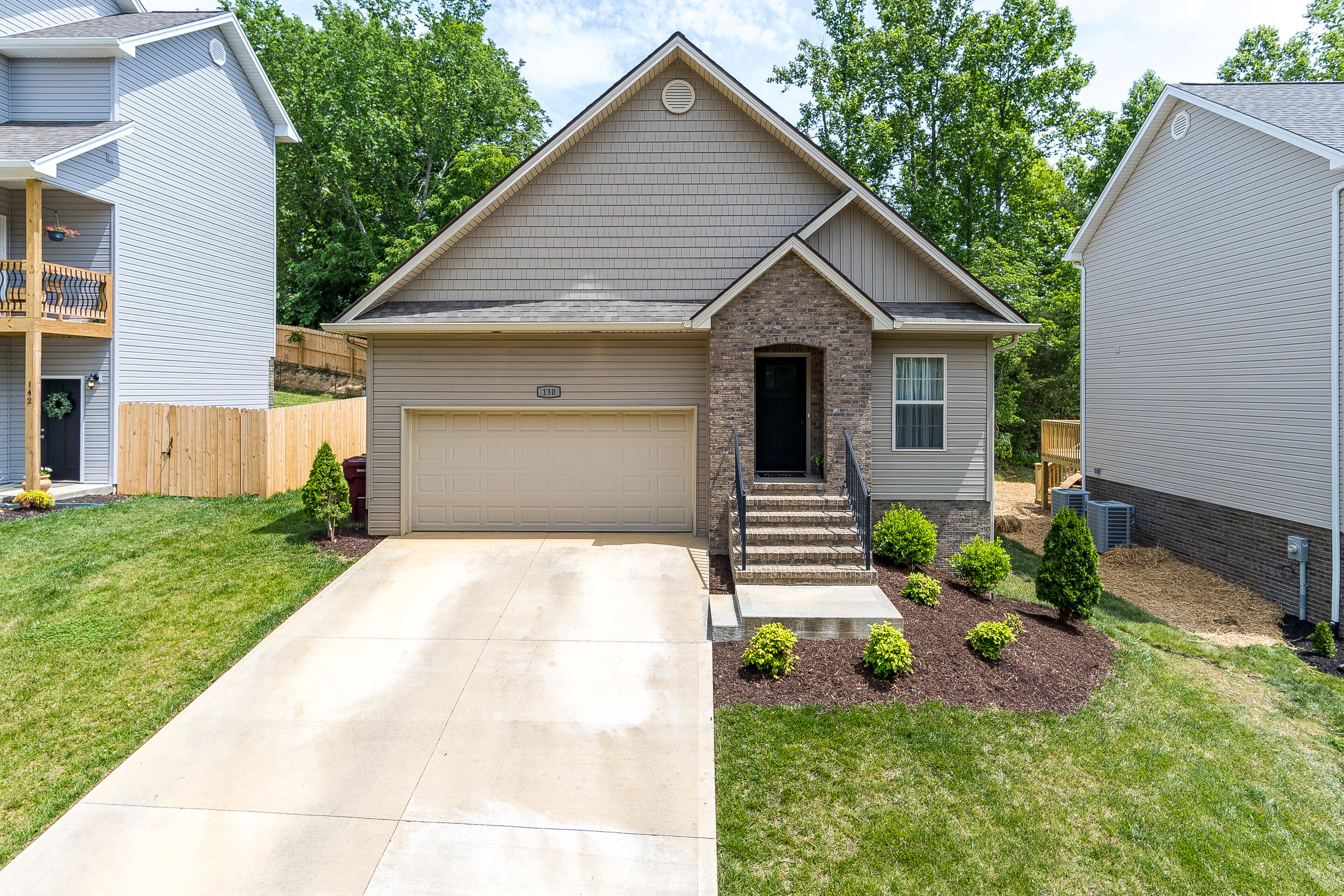 130 Ridge Pointe Johnson City, TN 37604 - Photo 2 of 37 exterior-2