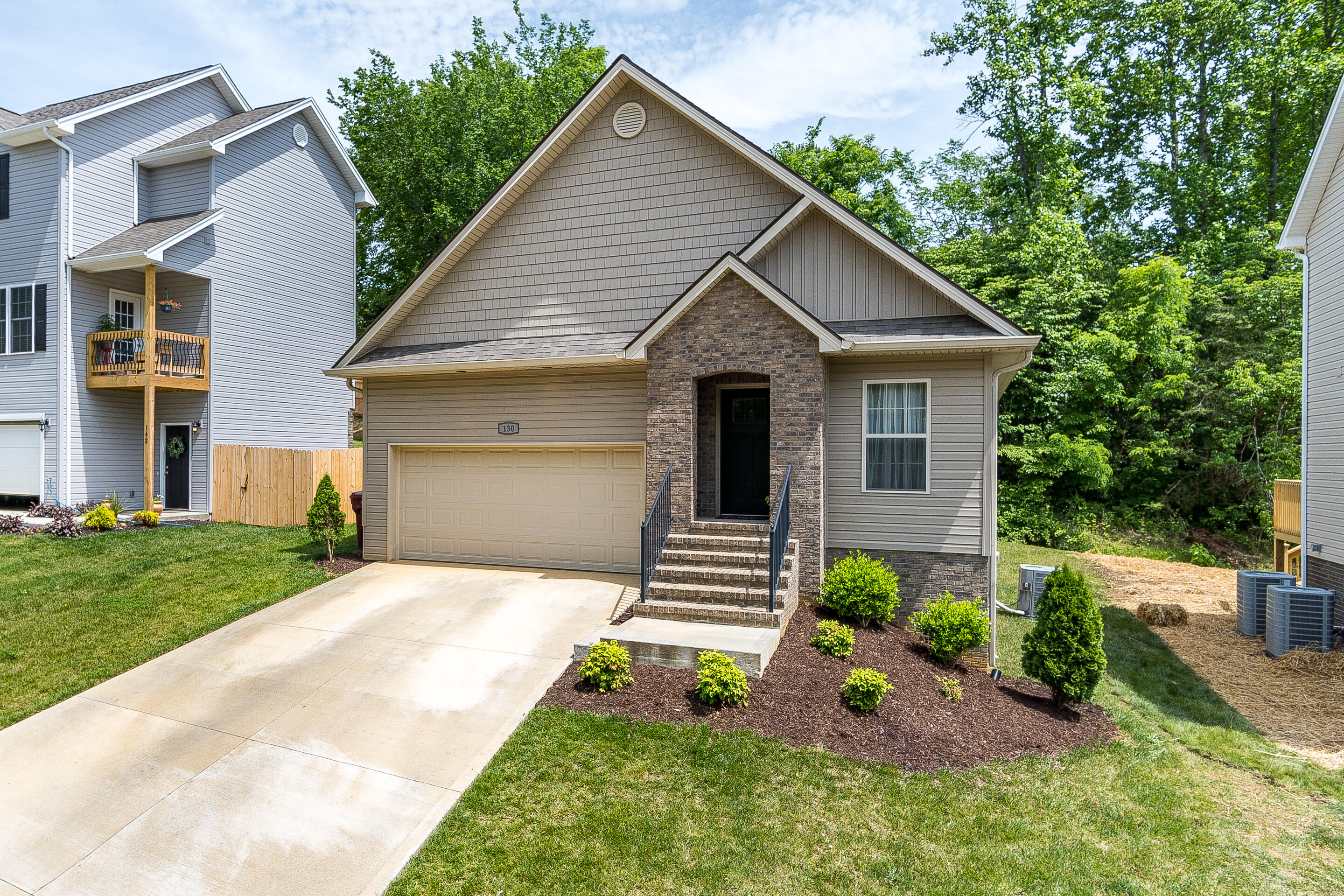 130 Ridge Pointe Johnson City, TN 37604 - Photo 6 of 37 exterior-6