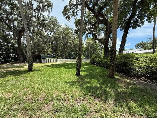 $599,900 | 5217 Riverside Drive, Yankeetown, FL 34498