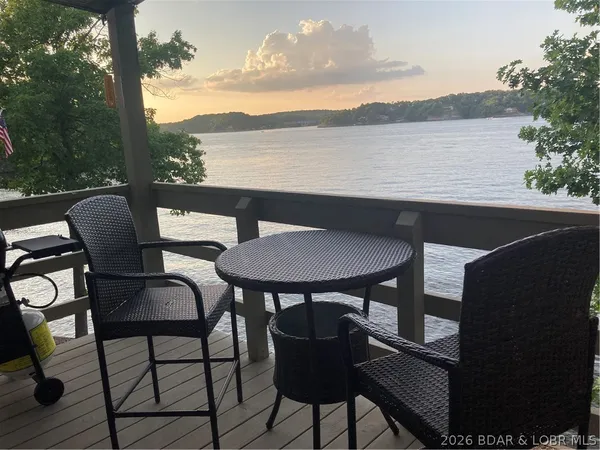 $154,900 | 28 Hawk Harbor Ln Lake, Unit 2D, Lake Ozark, MO 65049