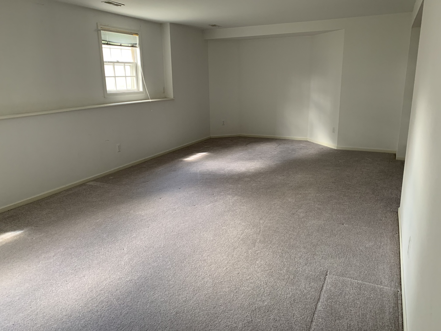 2590 Miller Road Geneva, IL 60134 - Photo 10 of 14