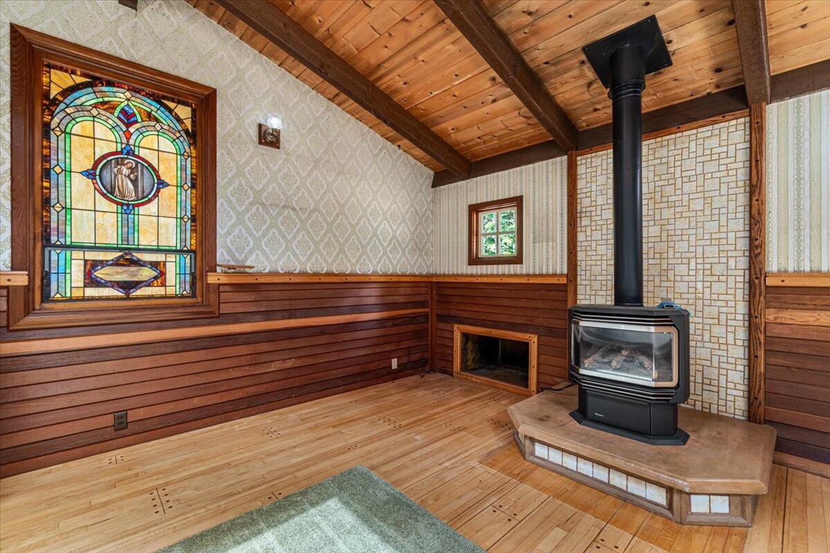 2113 Golf Course Road Bayside, CA 95524 - Photo 16 of 54 17-DSC03420-HDR