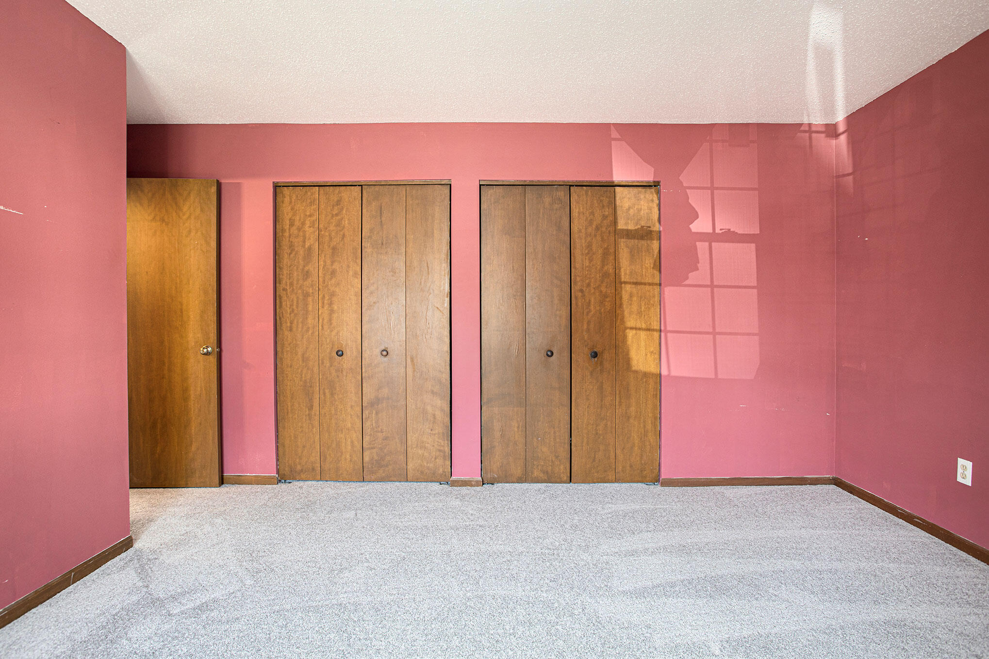 3425 Big Bend, Unit A Kalamazoo, MI 49048 - Photo 10 of 18 DNG-Files-34