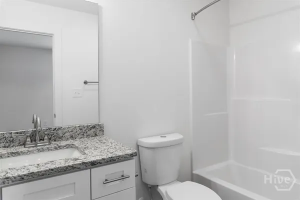 $1,695 | 354 Arch Street, Unit 302, Athens, GA 30601