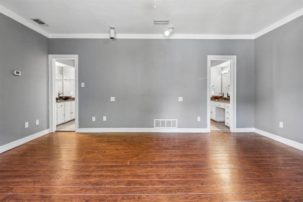 3108 Wingren Road Irving, TX 75062 - Photo 24 of 40 Gallery Image 24
