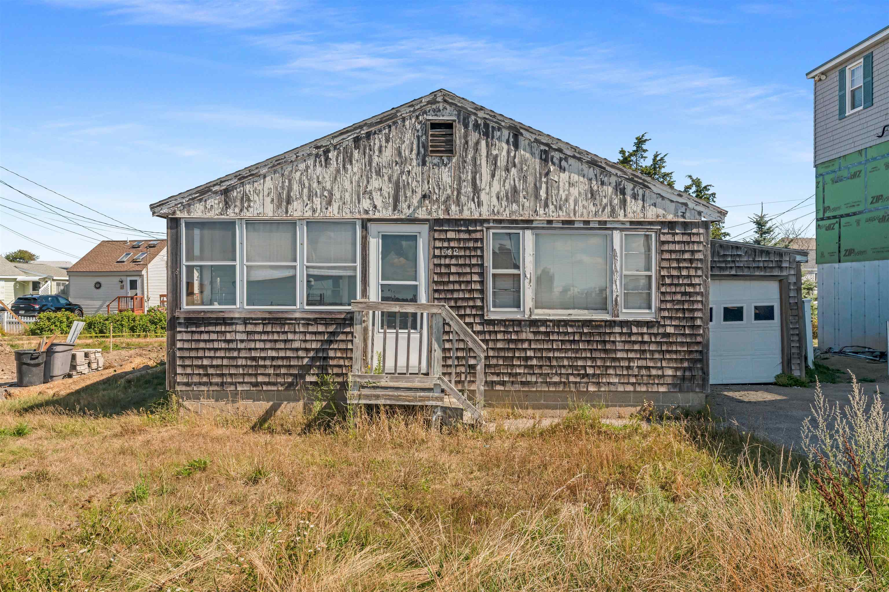 562 Winnacunnet Road Hampton, NH 03842 - Photo 4 of 18 Gallery Image 4