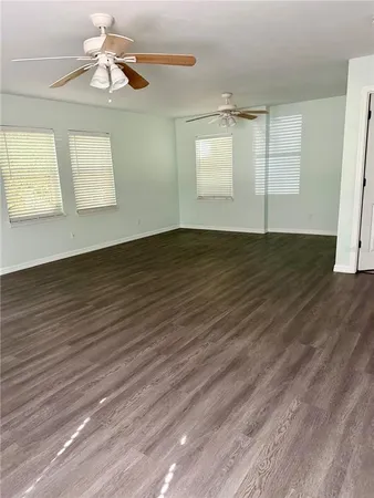 $2,900 | 2419 Wells Avenue, Sarasota, FL 34232