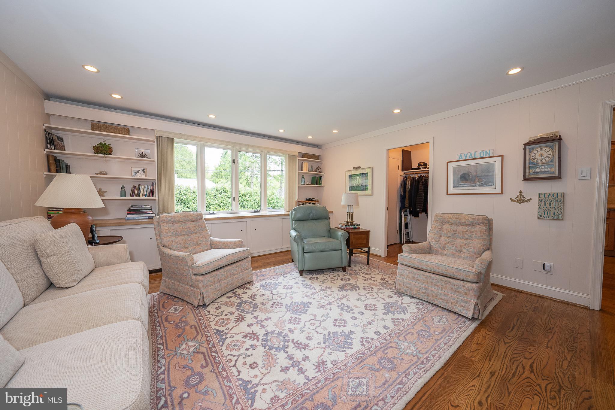 406 Briarwood Road Wallingford, PA 19086 - Photo 15 of 37 First floor Family Room