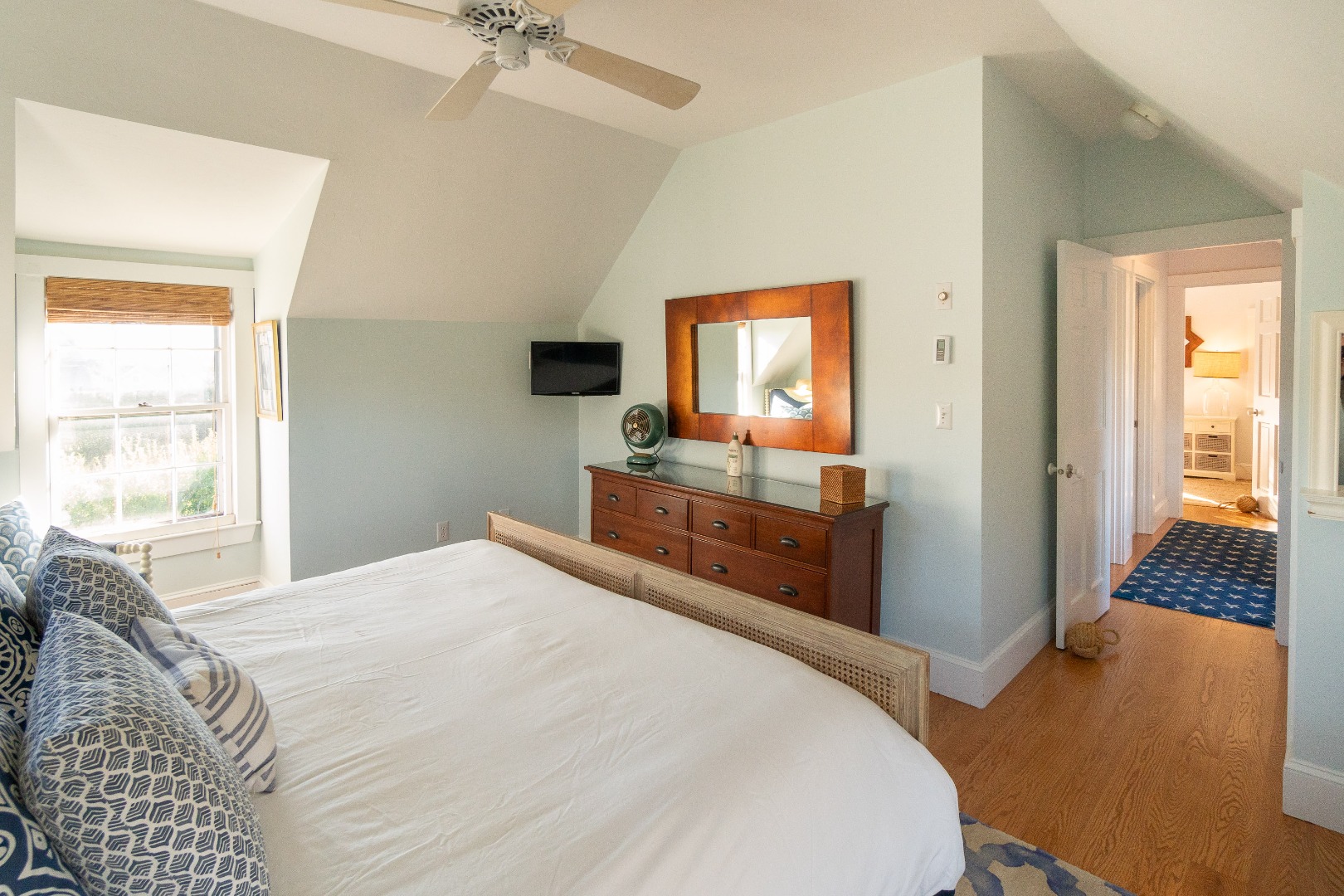 16 Derrymore Road Nantucket, MA 02554 - Photo 14 of 19 Gallery Image 14