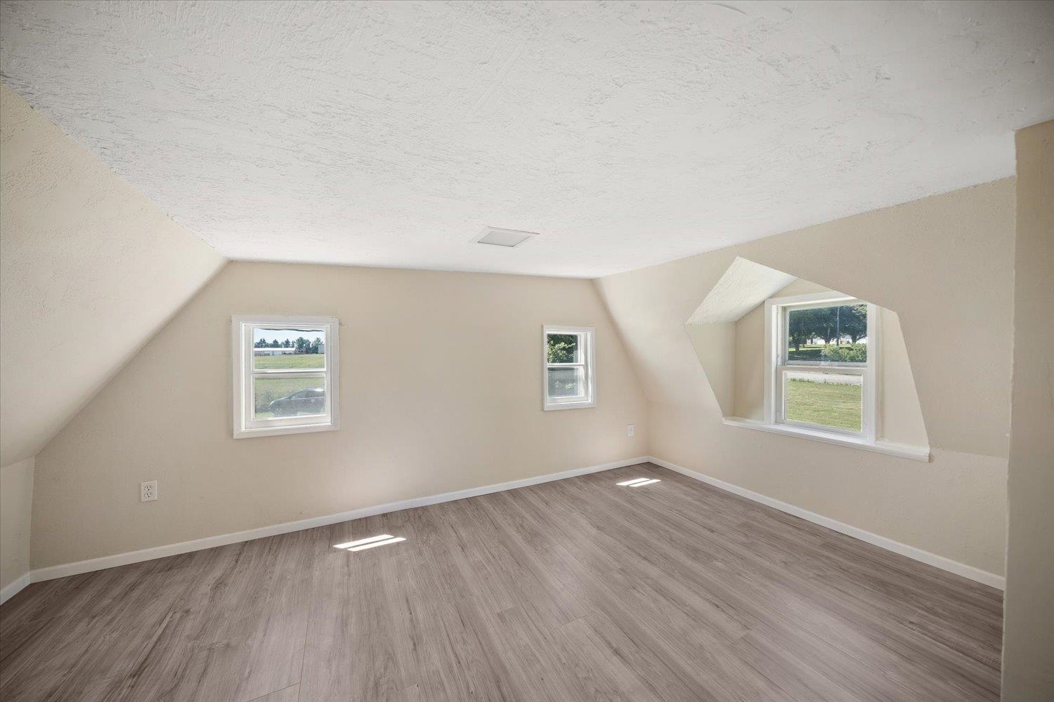 7504 North Pleasant Prairie Road Spokane, WA 99217 - Photo 19 of 38