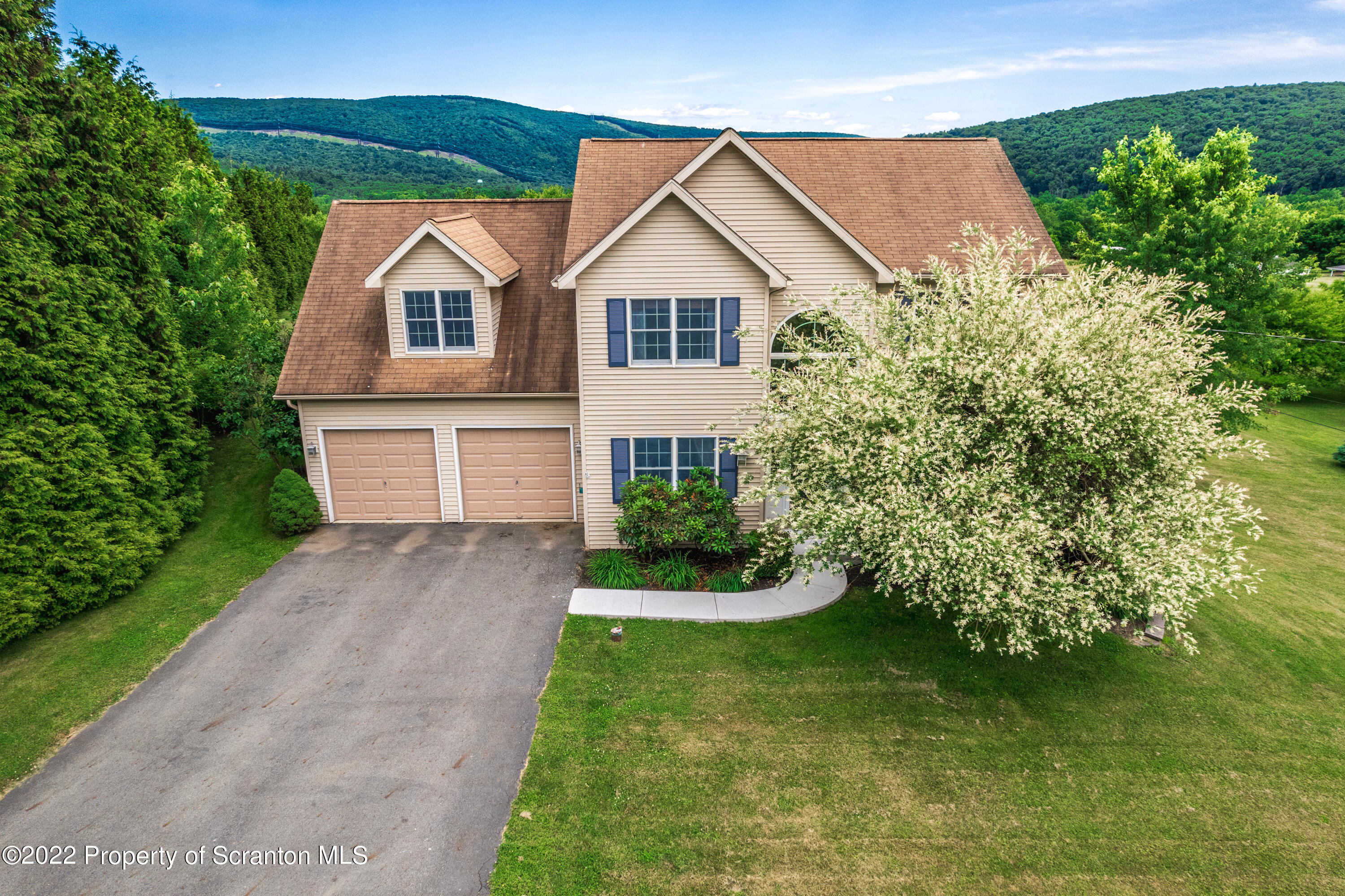 2375 Newton Ransom Boulevard Clarks Summit, PA 18411 - Photo 1 of 72 Gallery Image 1