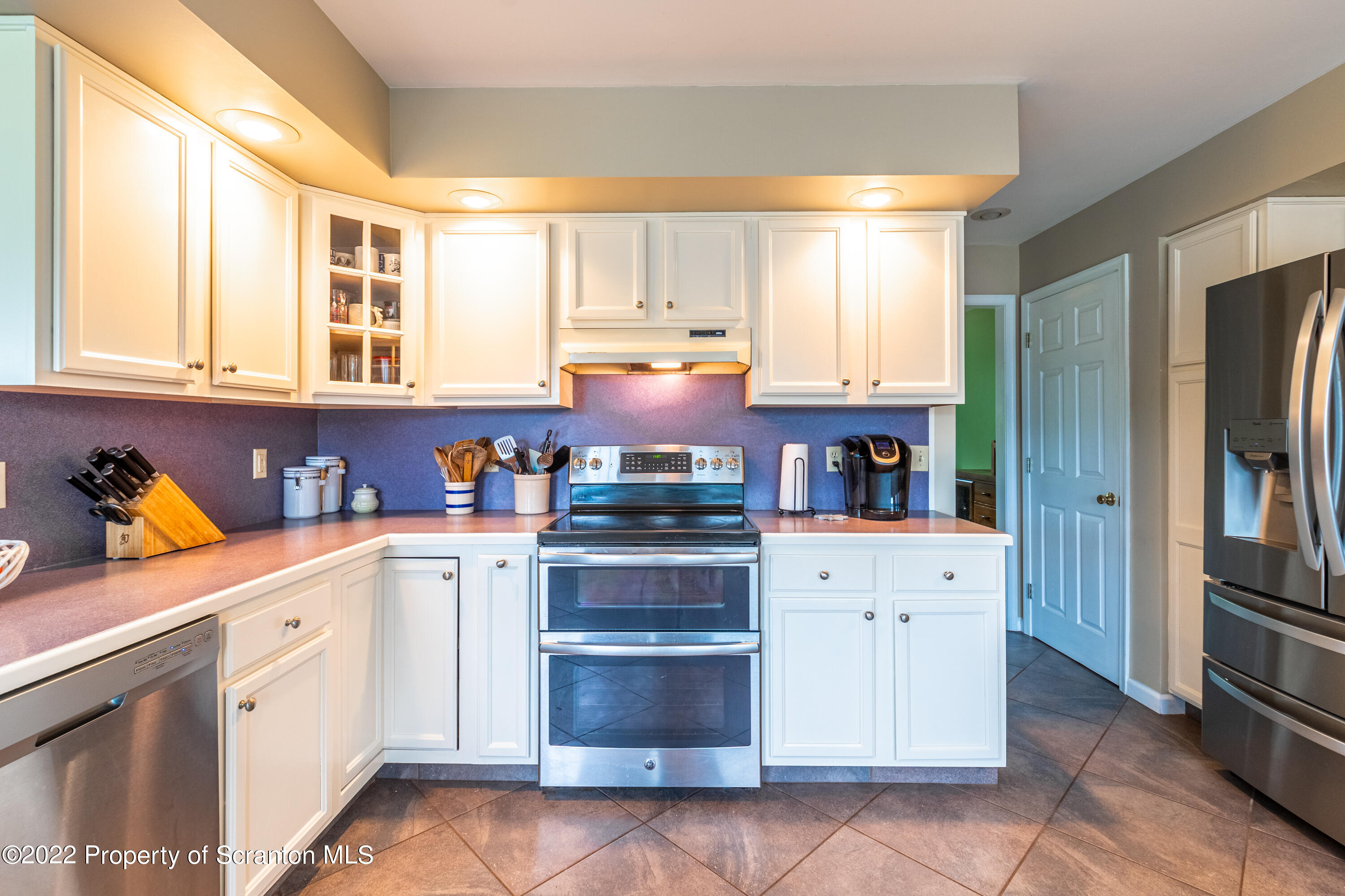 2375 Newton Ransom Boulevard Clarks Summit, PA 18411 - Photo 7 of 72 Gallery Image 7