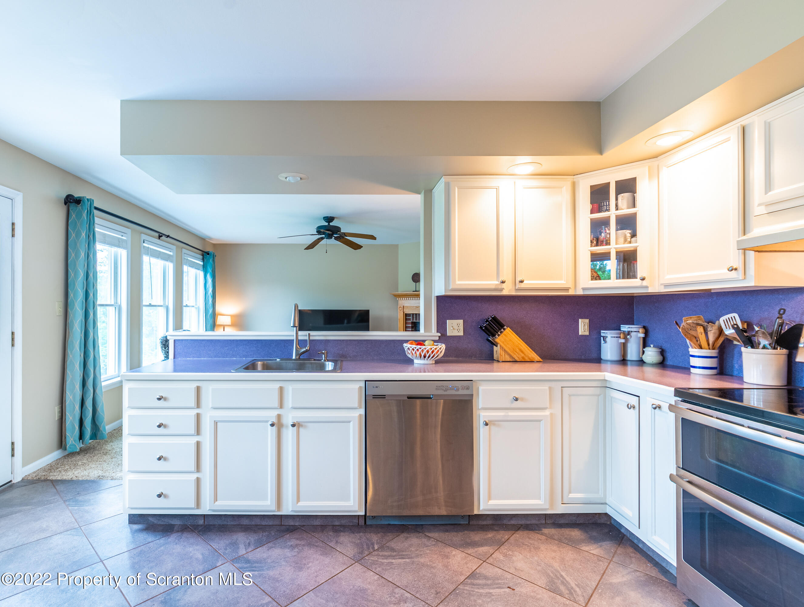 2375 Newton Ransom Boulevard Clarks Summit, PA 18411 - Photo 8 of 72 Gallery Image 8