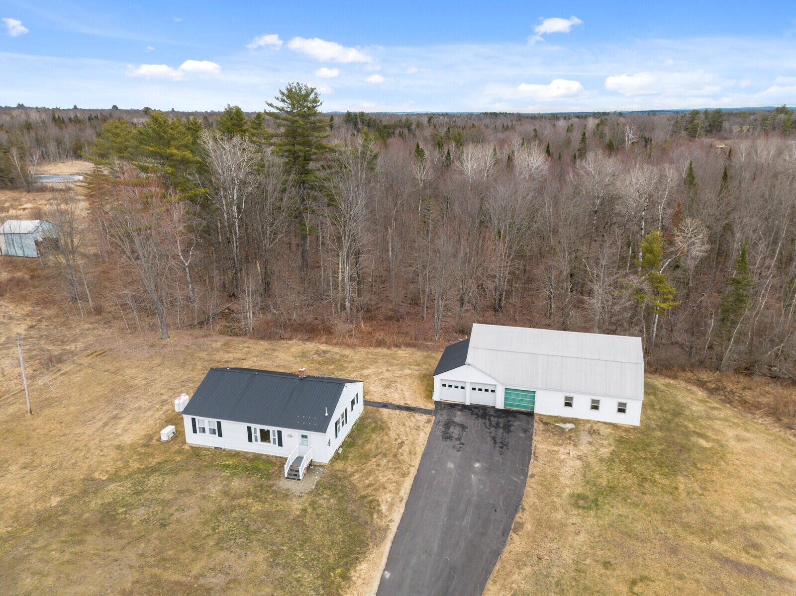 231 Mutton Lane Clinton, ME 04927 - Photo 36 of 40 36 Welcome Home!