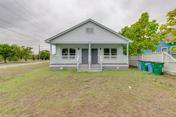 $1,395 | 412 Booth Street, Unit A, Taylor, TX 76574