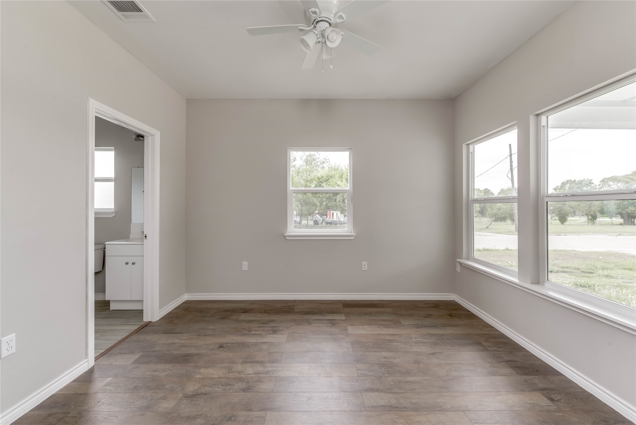 412 Booth Street, Unit A Taylor, TX 76574 - Photo 14 of 22