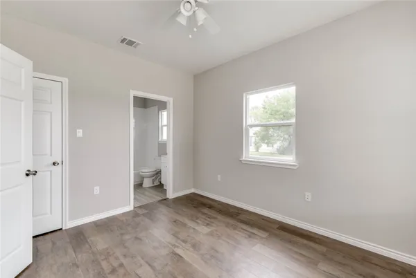$1,395 | 412 Booth Street, Unit A, Taylor, TX 76574
