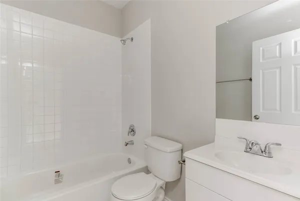 $1,395 | 412 Booth Street, Unit A, Taylor, TX 76574