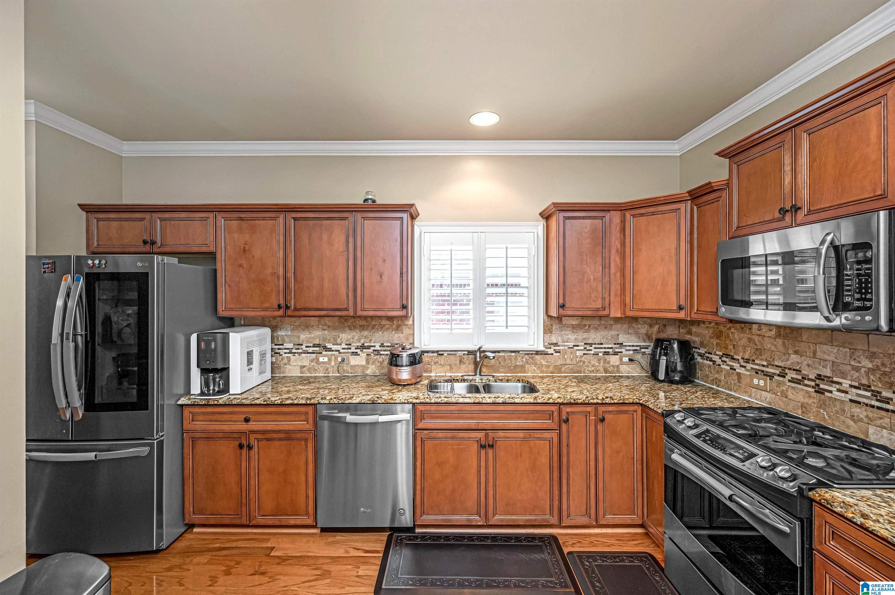 3608 Courtyard Lane Birmingham, AL 35216 - Photo 10 of 41