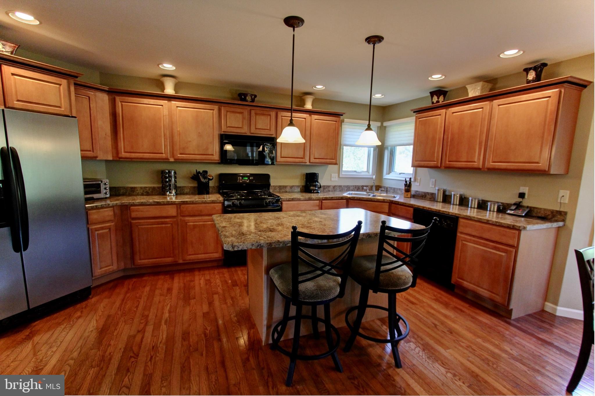 6432 Brittan Road Harrisburg, PA 17111 - Photo 7 of 36 Gallery Image 7
