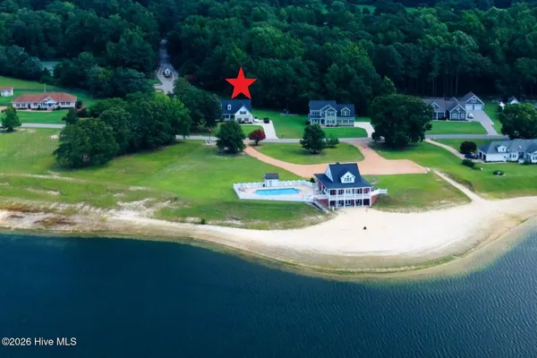 $435,000 | 372 Schooner Landing Drive, Edenton, NC 27932
