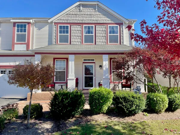 $469,000 | 1055 Christine Lane, Antioch, IL 60002