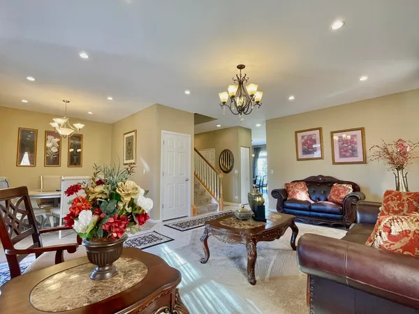 $469,000 | 1055 Christine Lane, Antioch, IL 60002