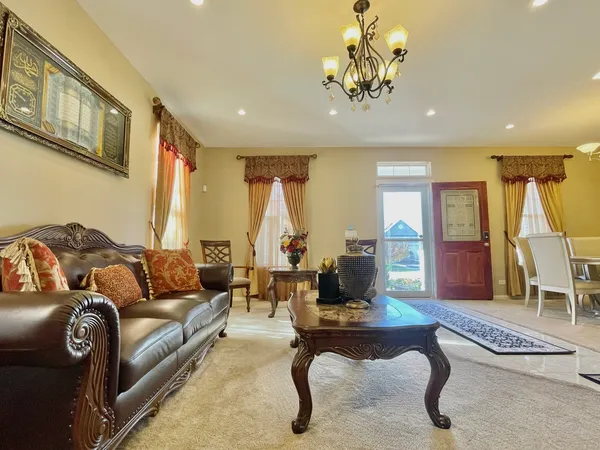 $469,000 | 1055 Christine Lane, Antioch, IL 60002